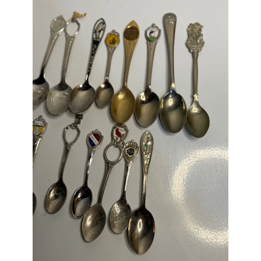 VTG Souvenir Spoon Lot Silver‎ Gold Tone Travel Tourism Collectible Mixed Set